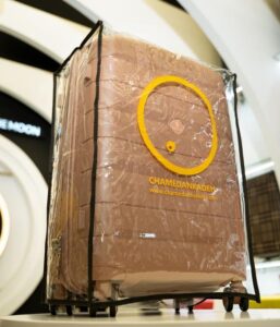 کاور محافظ شفاف چمدان - استاندارد و تولید چمدانکده - Image 4